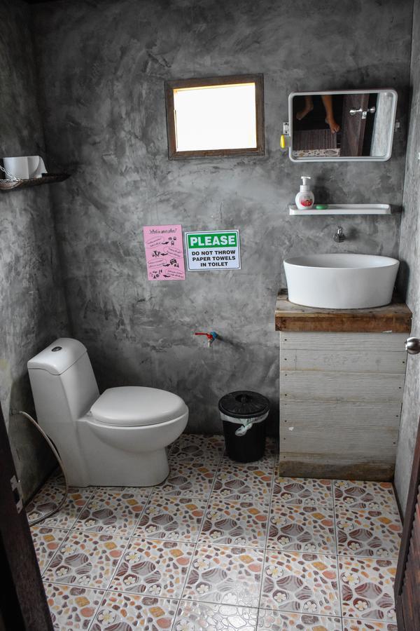 Love Station Hostel Baan Tai Kamer foto