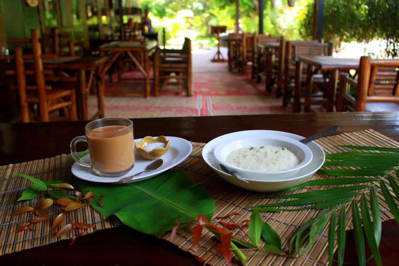 Love Station Hostel Baan Tai Buitenkant foto